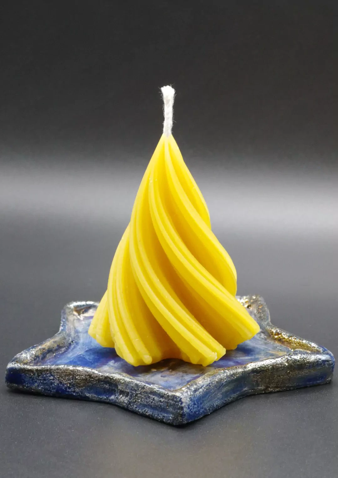 Seconda candela, bio